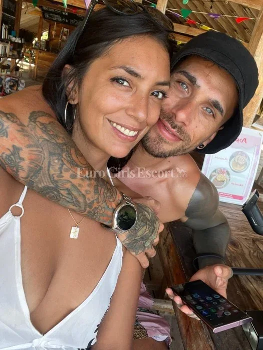 Mile & Fran photo 2