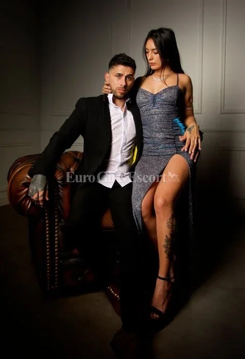 Mile & Fran photo 9
