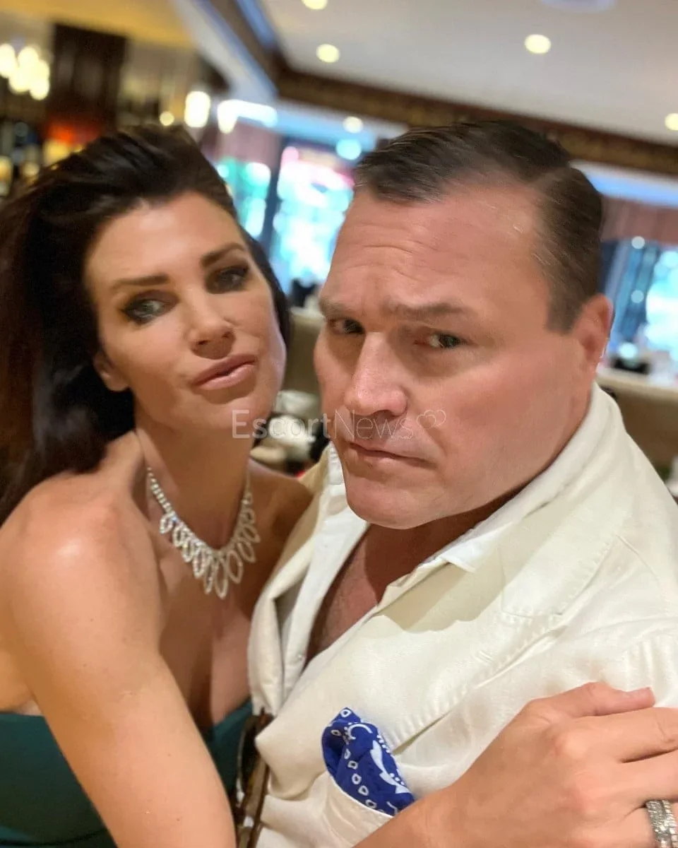 MrandMrsSmith photo 1