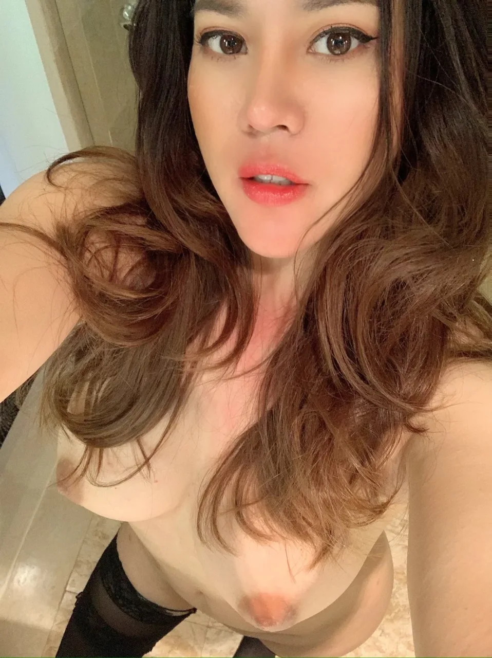 Indah 🔥 profile photo 5