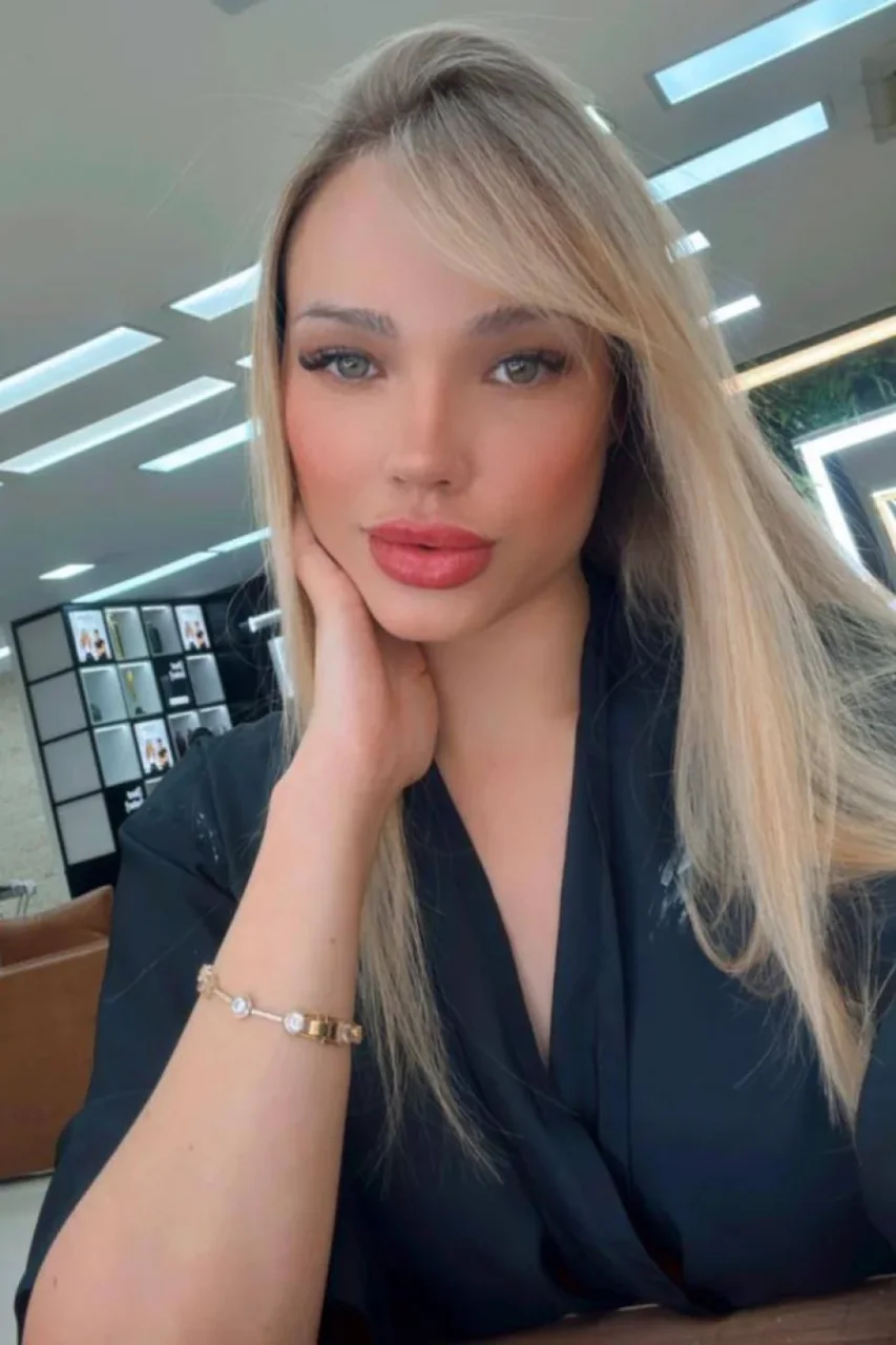 Zahra Sol profile photo 6