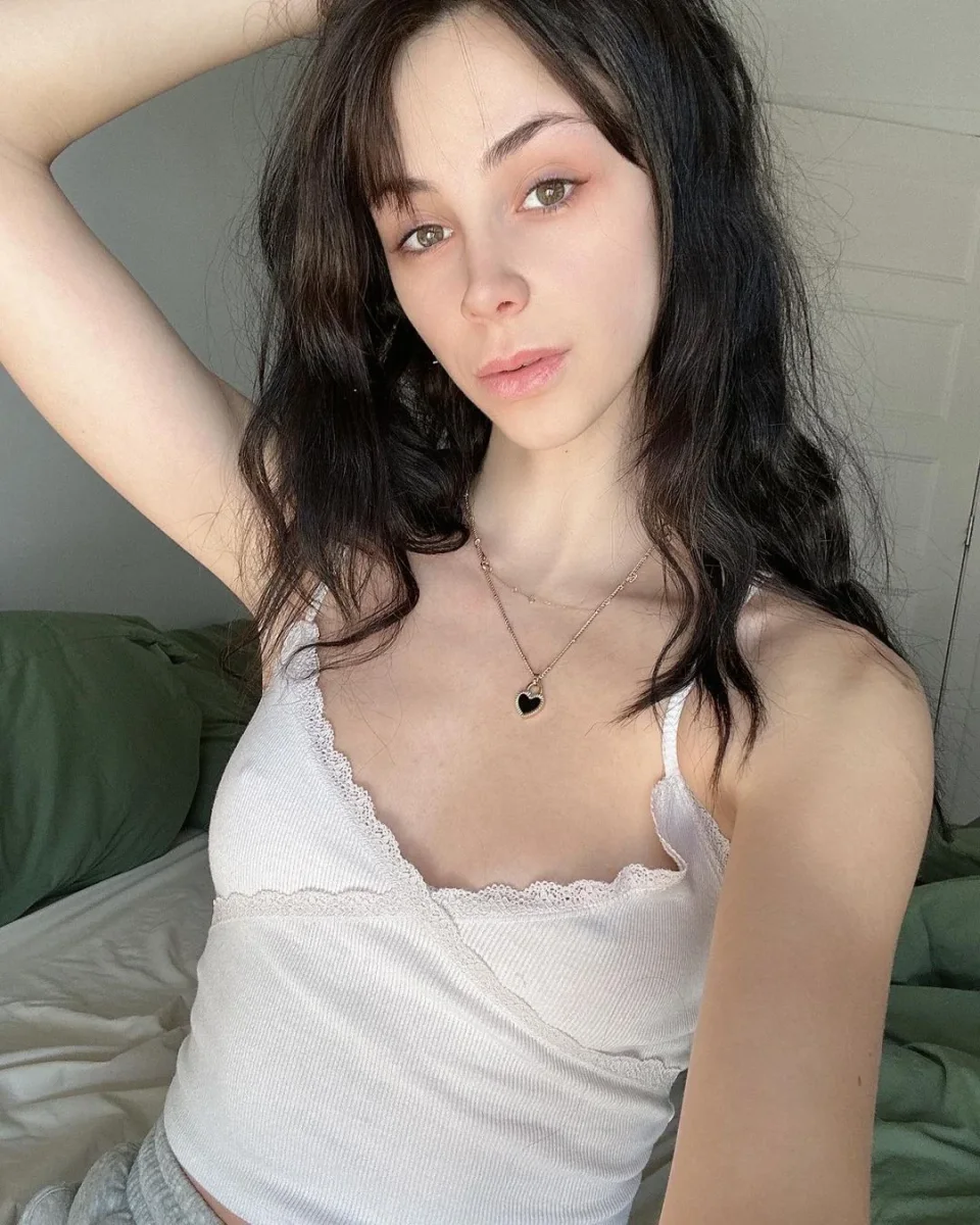 Eloise Lane profile photo 3