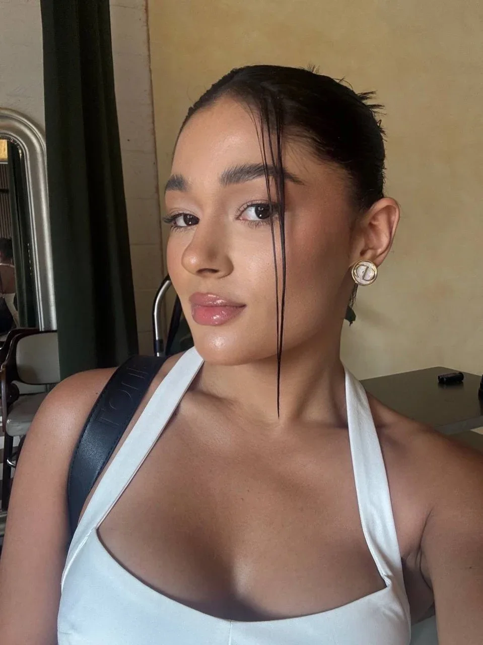 Tan Fox profile photo 9