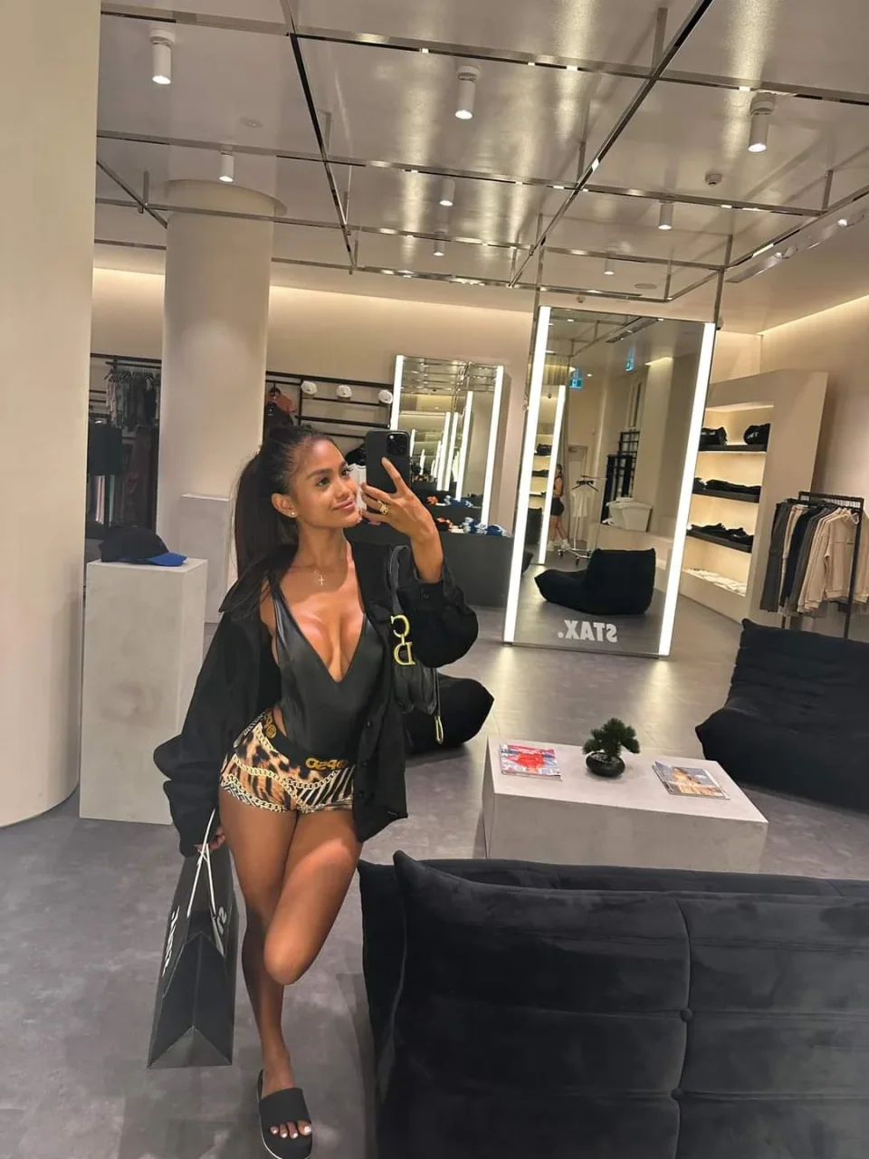 Nubia profile photo 7