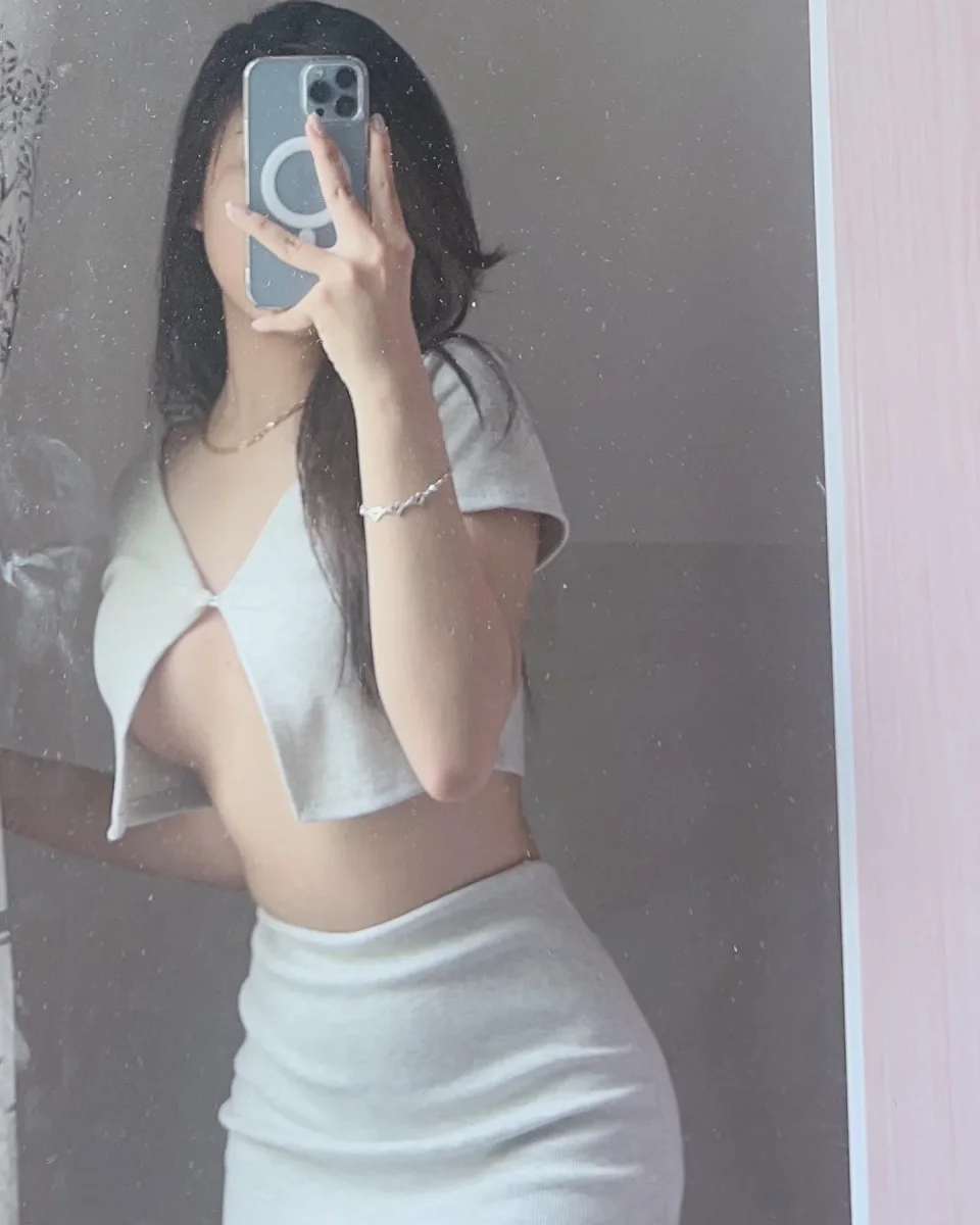 Lourdes profile photo 7