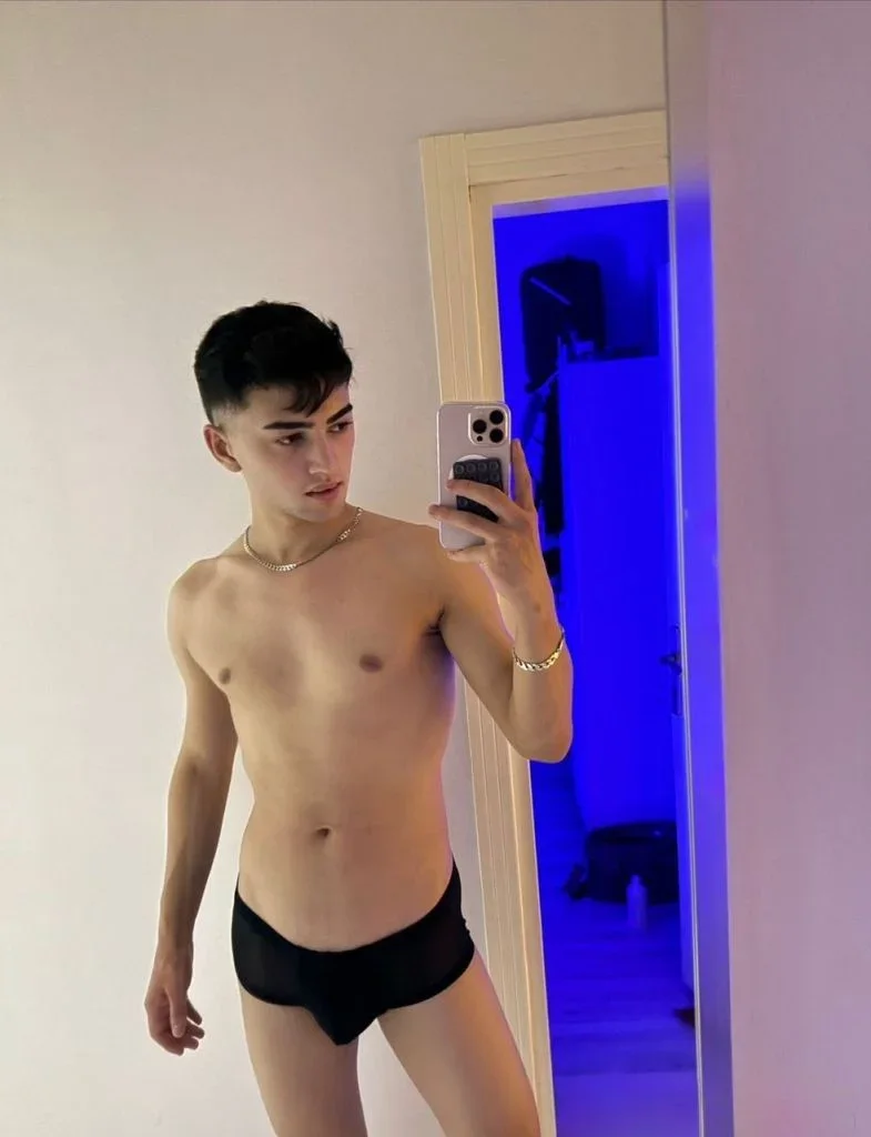 Tunde 🌙 profile photo 1