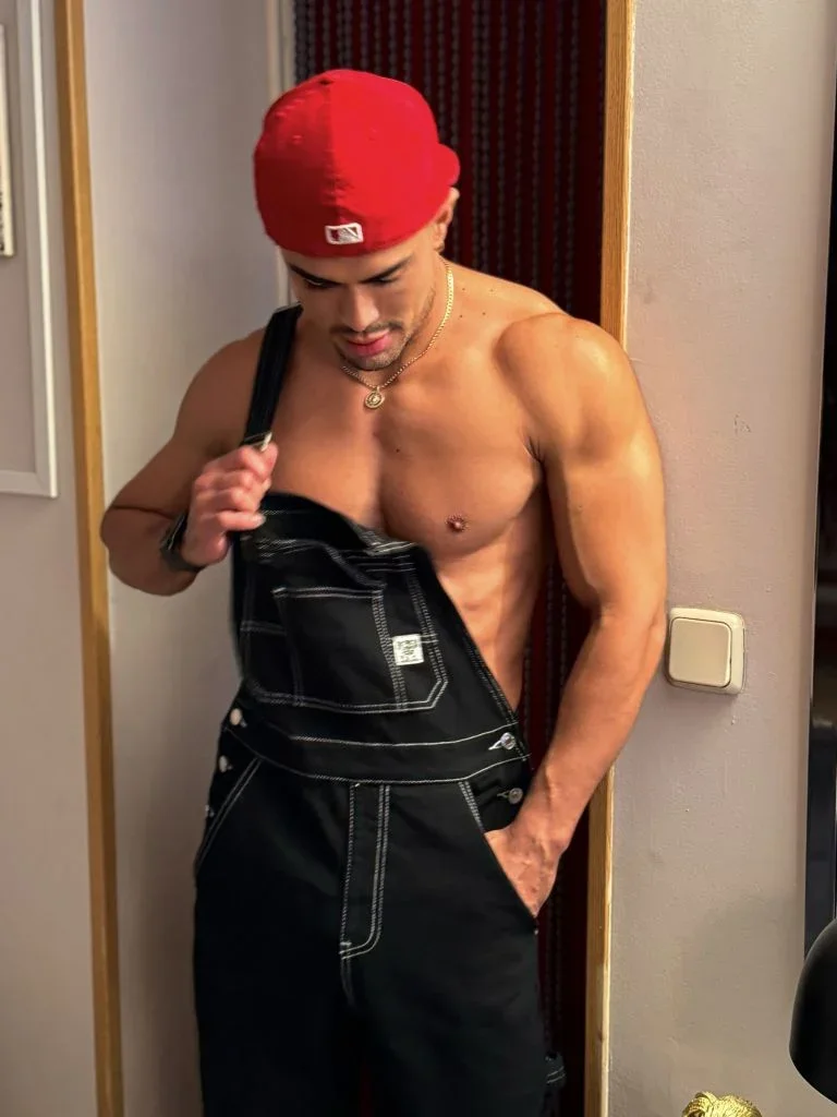 Ruben Blake profile photo 42