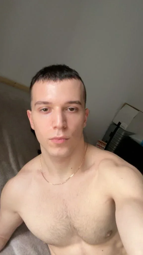 Axel Hart profile photo 13