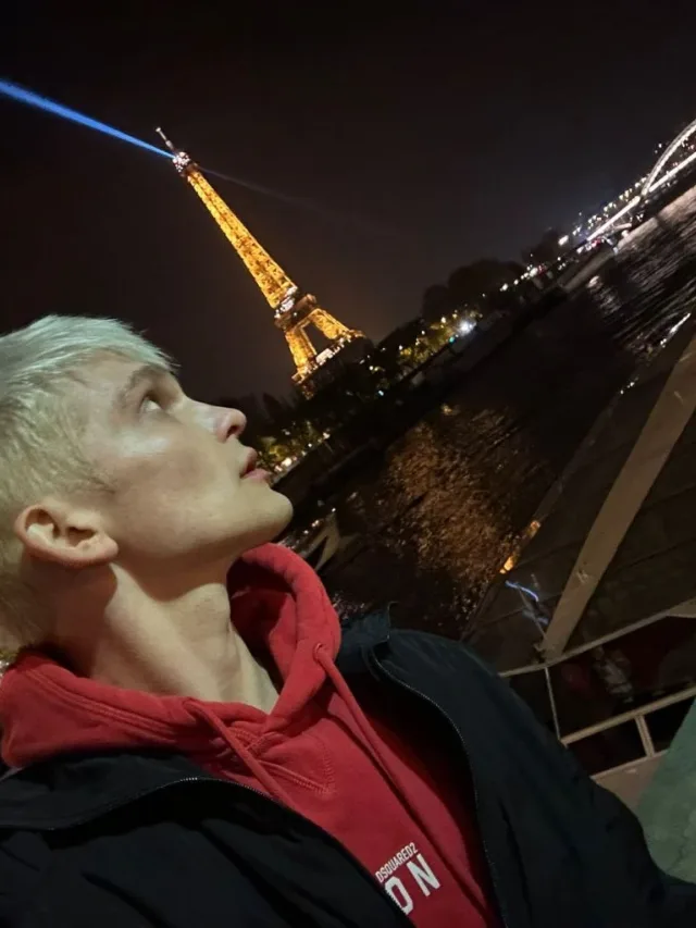 Ash Cross profile photo 1