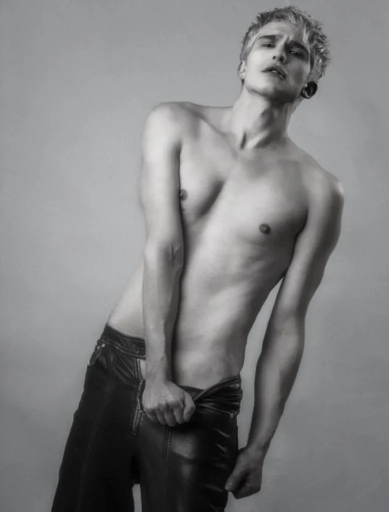 Ash Cross profile photo 16