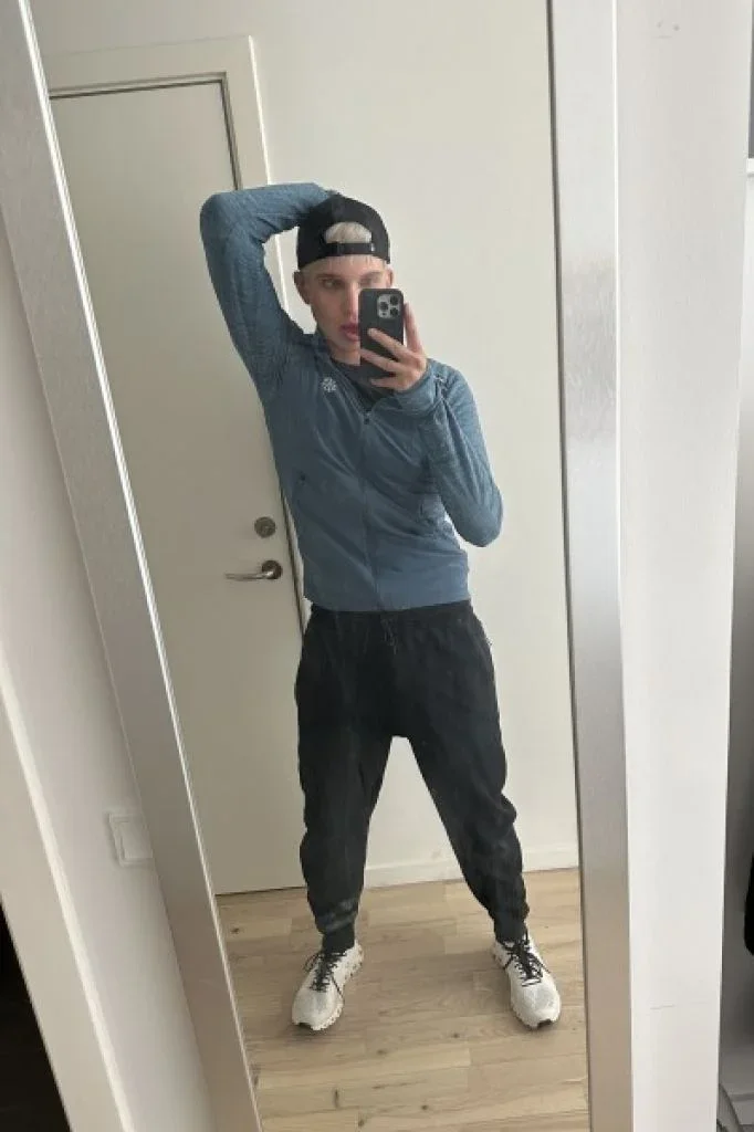 Ash Cross profile photo 27