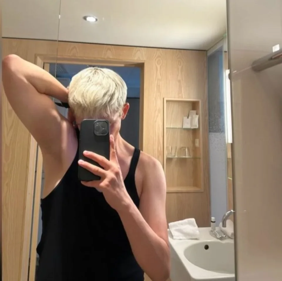 Ash Cross profile photo 37