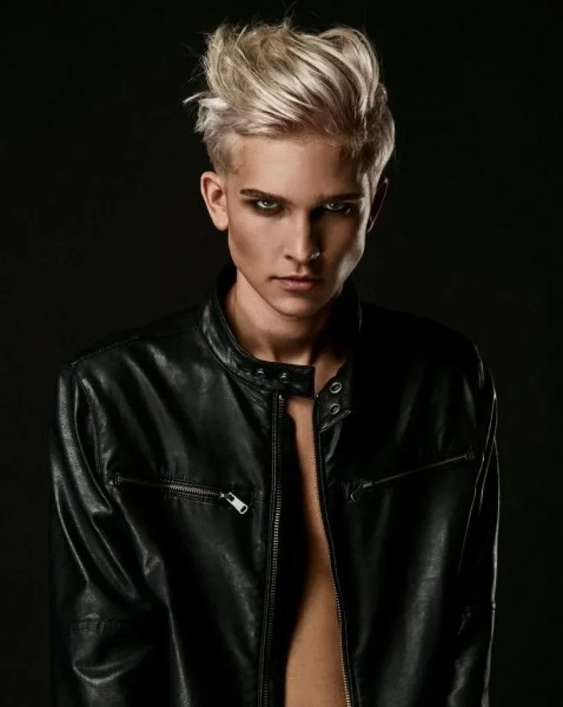 Ash Cross profile photo 4