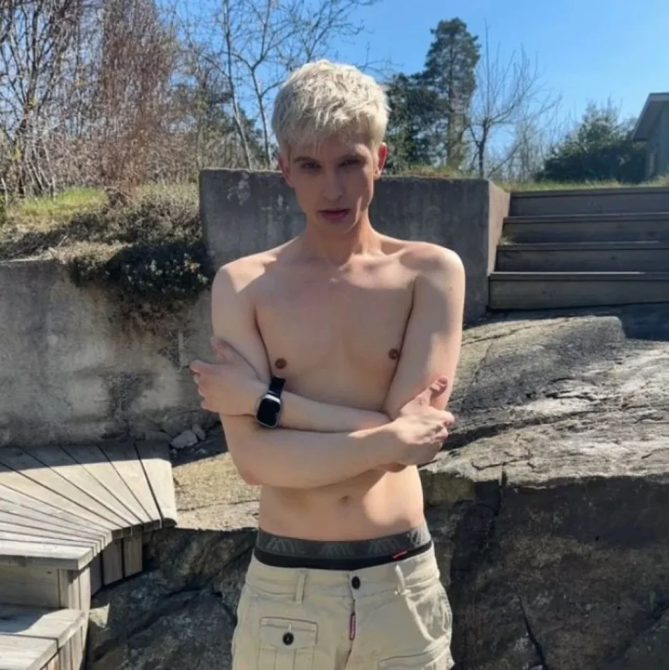 Ash Cross profile photo 40