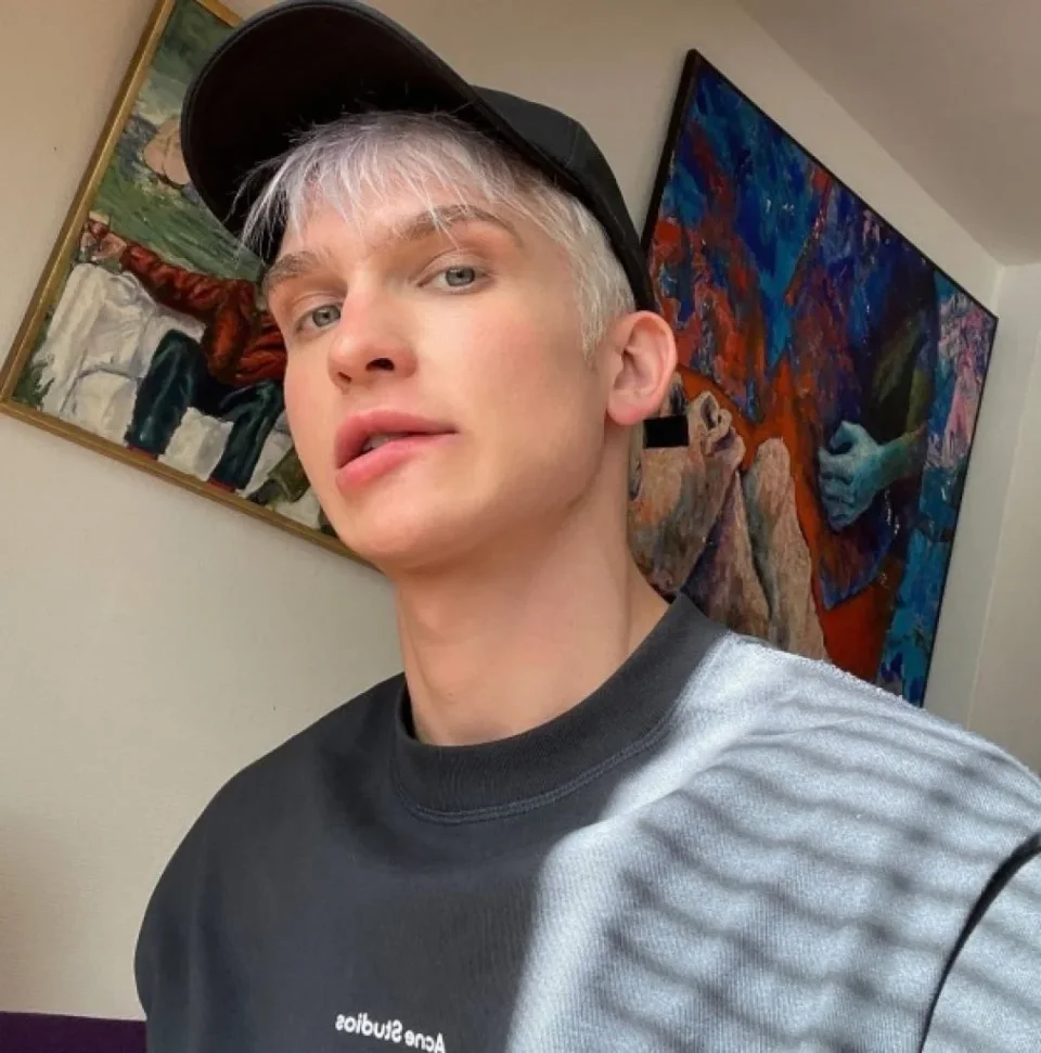 Ash Cross profile photo 83