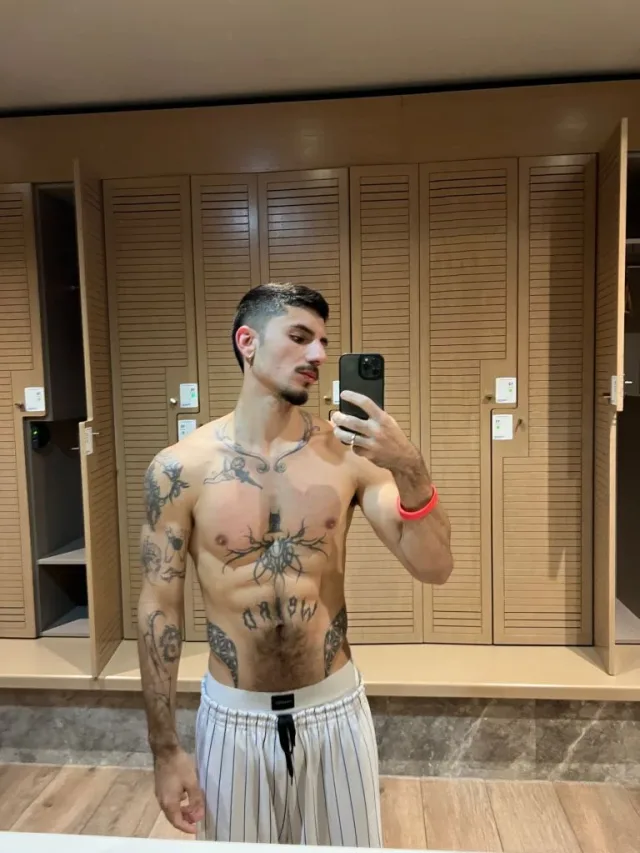Anton Cross 🌺 profile photo 1