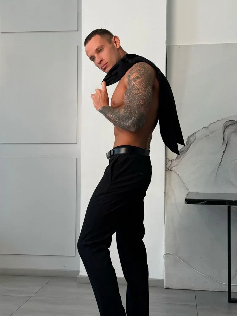 Sten 🖤 profile photo 3