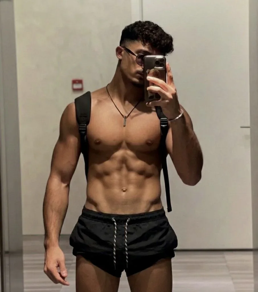 Emilio profile photo 16