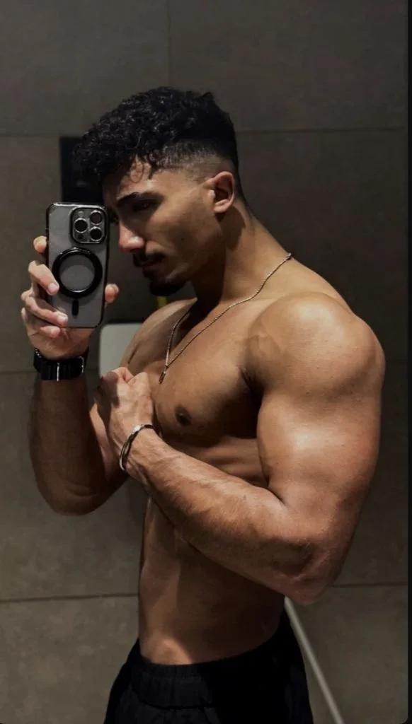 Emilio profile photo 8