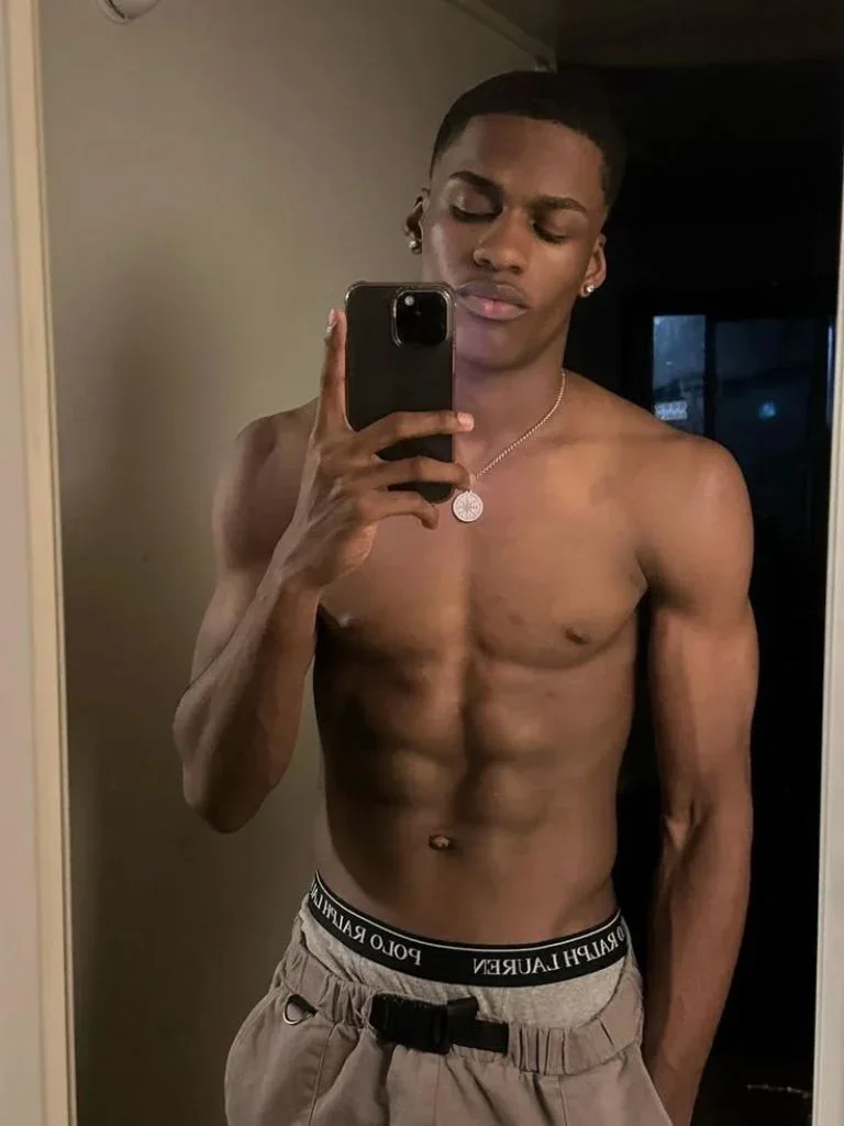 Enzo King 🦋 profile photo 5