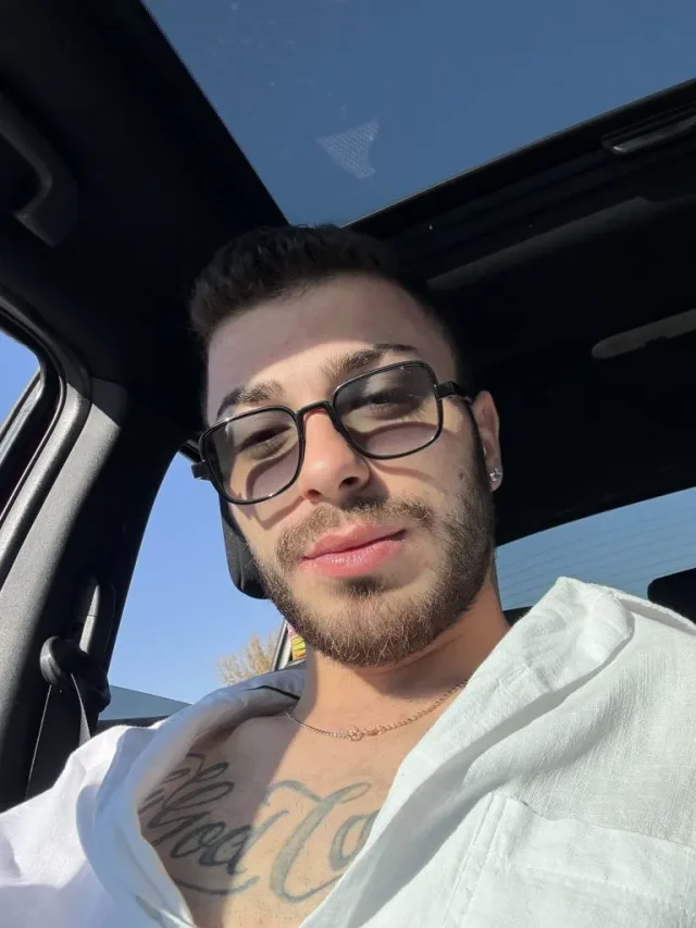 ezra_wolf profile photo 1