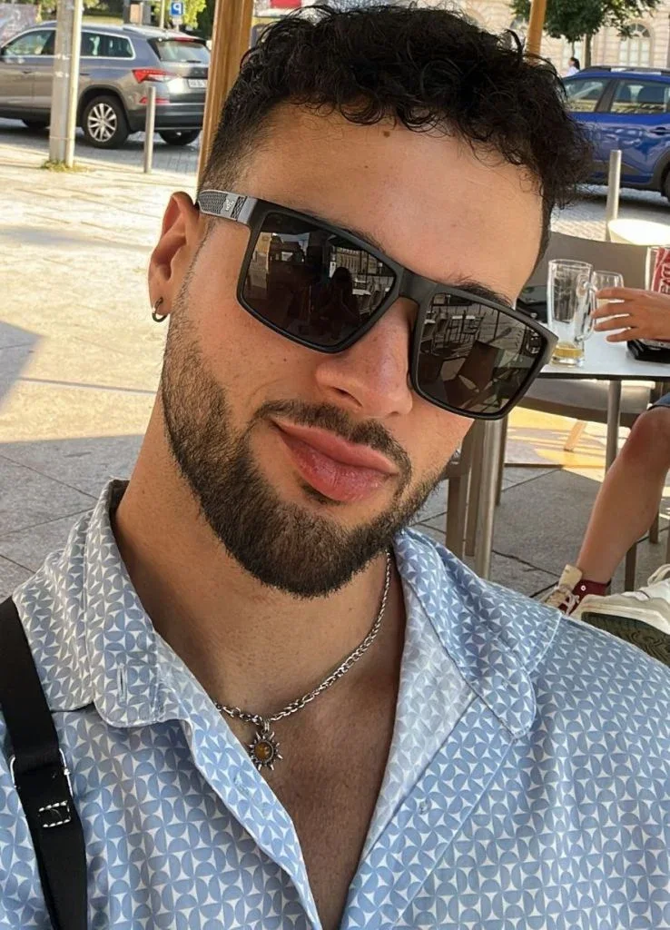 Zev Ray profile photo 3