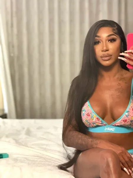 Andrea Vale profile photo 21