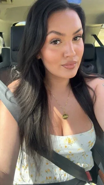 Alex 🦋 profile photo 17