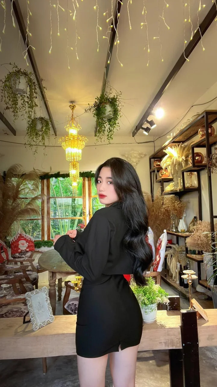 CONNIE NOIR profile photo 1