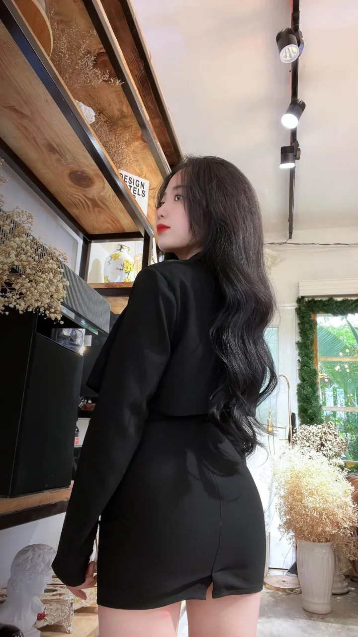 CONNIE NOIR profile photo 8