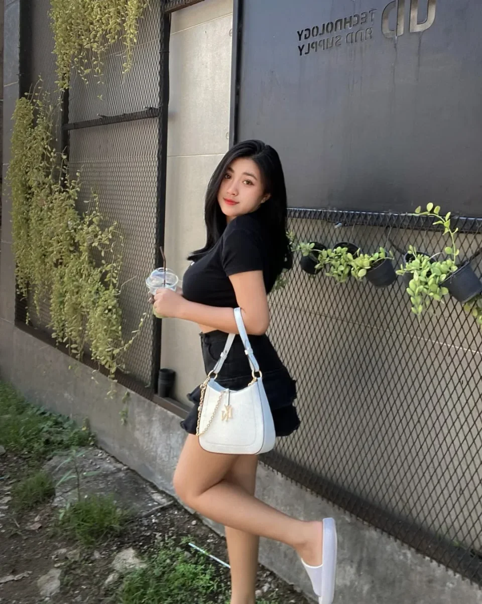 CINDY_LANE profile photo 8
