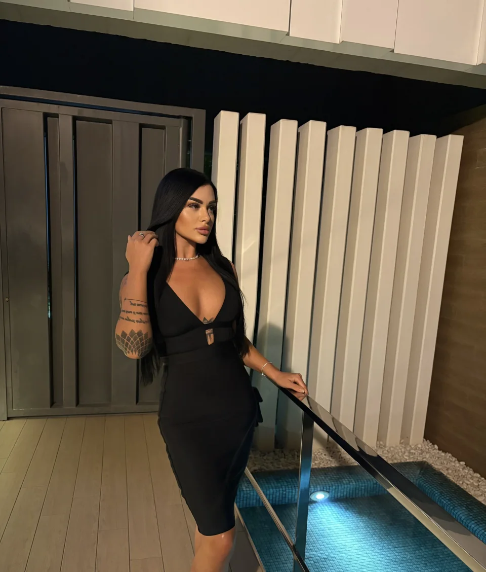 Selina Fox profile photo 5