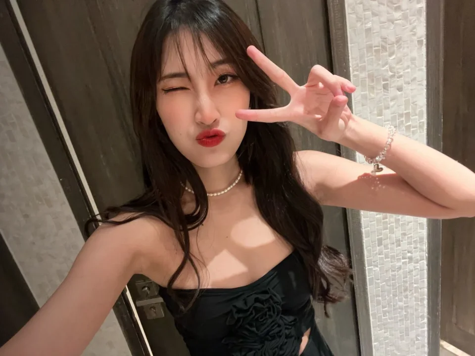 Fung_Reign 🔥 profile photo 4
