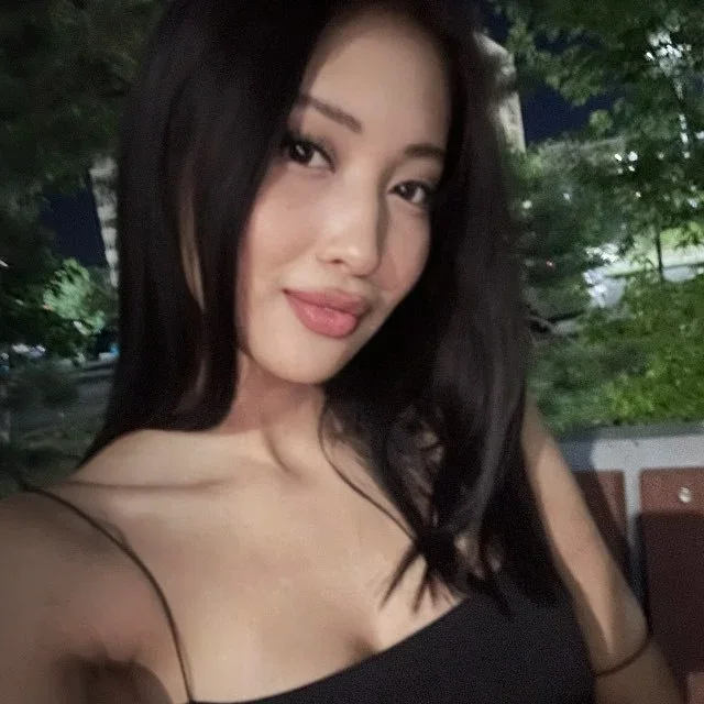 Lilou Rose 🖤 profile photo 14