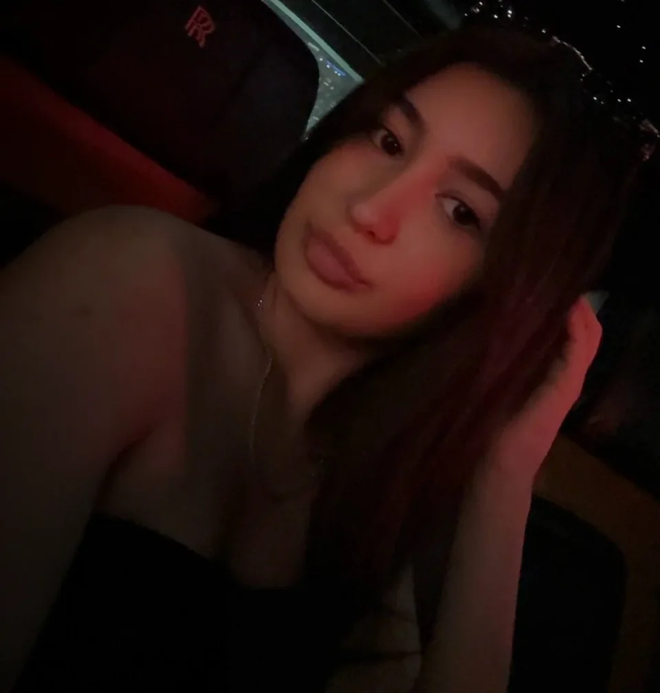 ILSE BELLE profile photo 17