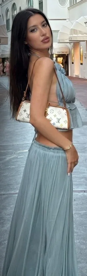 ILSE BELLE profile photo 32
